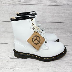 NEW!‎ DR. MARTENS VEGAN 1460 KEMBLE LACE UP BOOTS Women's Size 7